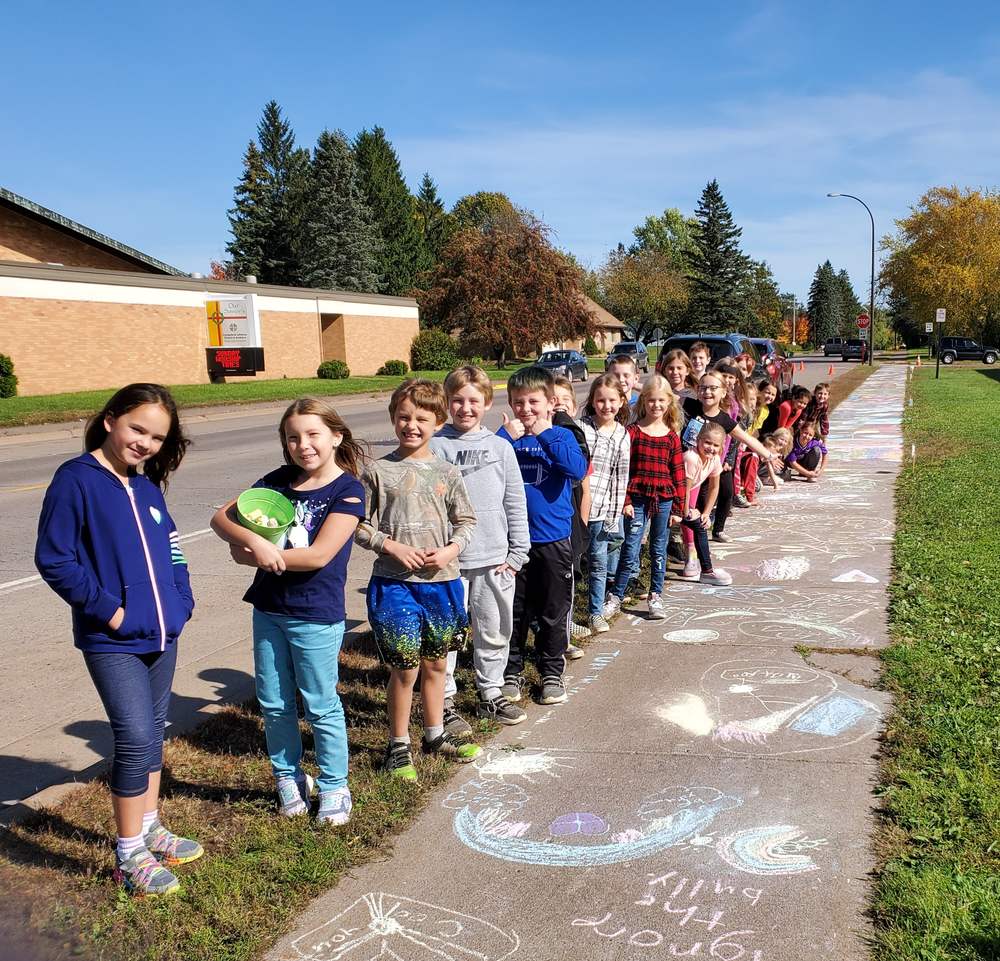 Purple PRIDE pulses through Cloquet school - Pine Knot News